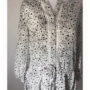Club Monaco Dresses - Club Monaco black and white dress Club Monaco Dresses - Club Monaco black and white dress